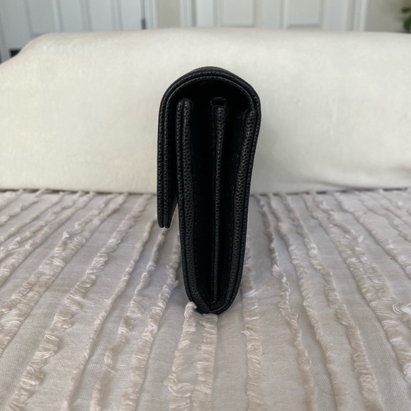 Chanel Black Wallet Quilted Caviar Leather CC Logo - Picture 12 of 17